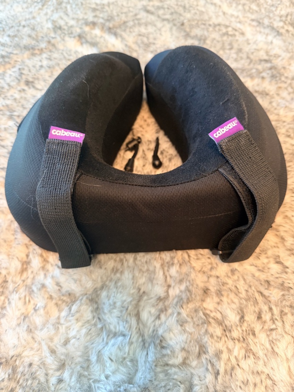 Cabeau Travel Pillow with Case - Dark Gray/Black - Picture 5 of 7